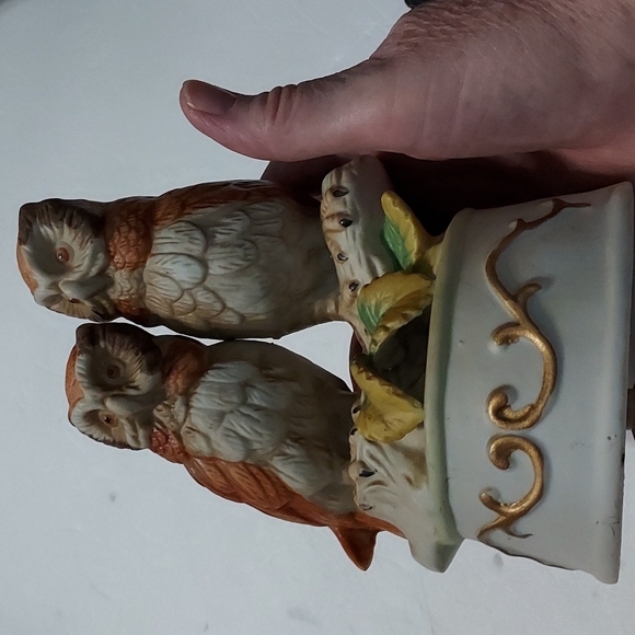 Owls Music Box Figurine 7.5 in Hx4inW.Multi,Pre-Owned.Plays Fine. - Picture 1 of 7
